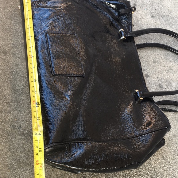 Kate Spade New York Cedar Street Reena Tote Black - Picture 15 of 16